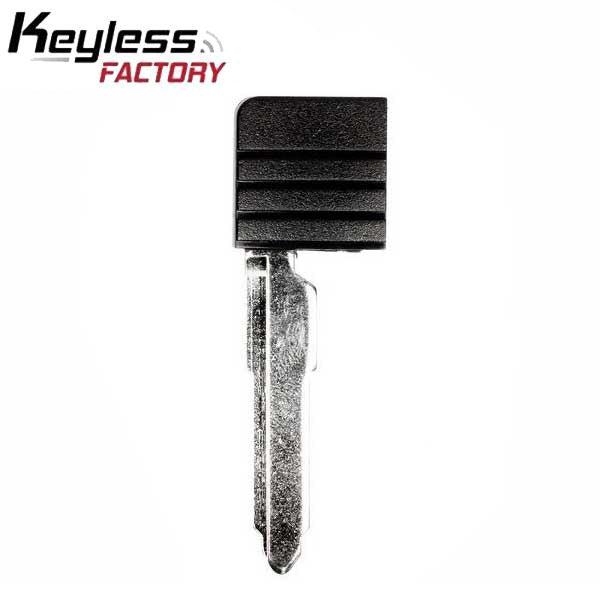 2006-2010 Mazda / Emergency Key / MZ27 / PN: D4Y1-76-2GXA / w/ Chip (AFTERMARKET)